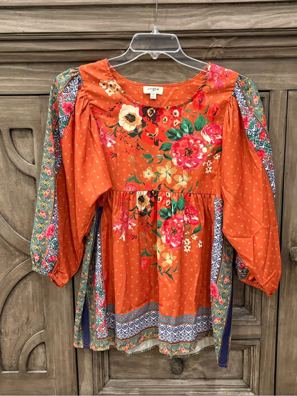 NWOT Women’s UMGEE Orange Floral Patchwork Boho Flowy 3/4 Sleeve Blouse (Medium)